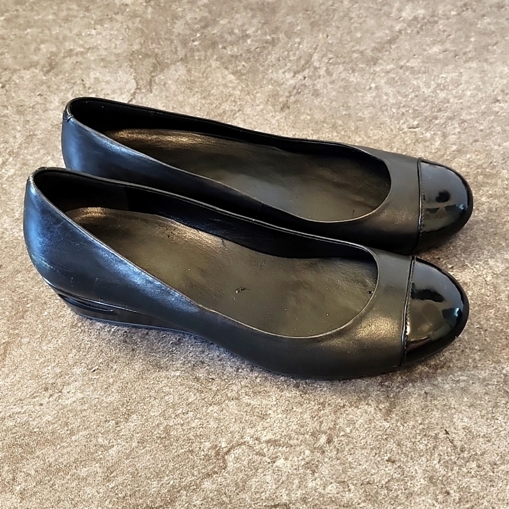Cole Haan black slip on wedge heel patent toe nikeair sole size 8